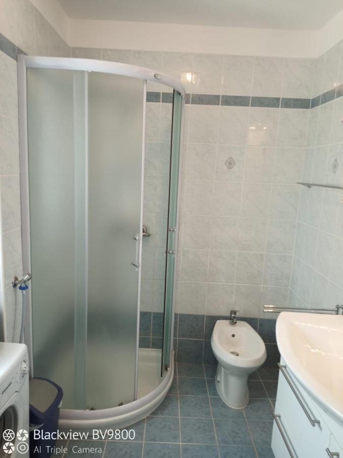 Apartments Vodaric Loznati Крес Екстериор снимка